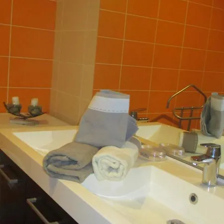 Grande Maison Ferme Renovee Avec Et Jeux A - Fr-1-489-442 *