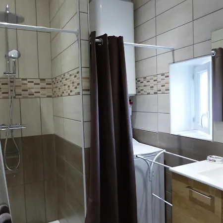 Grande Maison Ferme Renovee Avec Et Jeux A - Fr-1-489-442 *